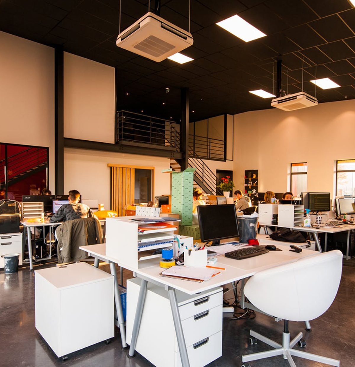 Creative-Agency-001